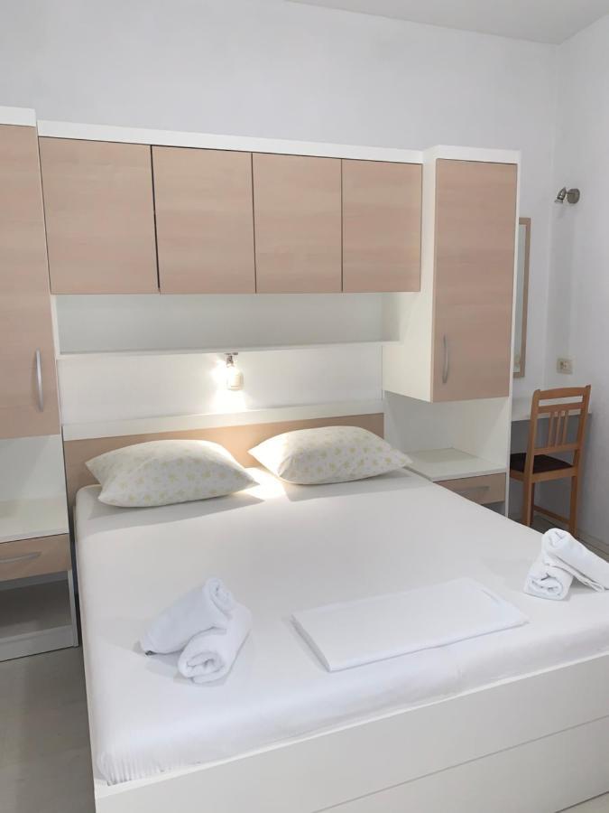 Apartments Center Baska Voda Exterior photo